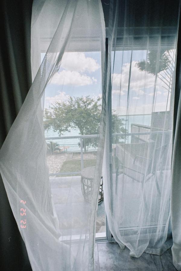 Hotel Awazul Bacalar Exteriér fotografie